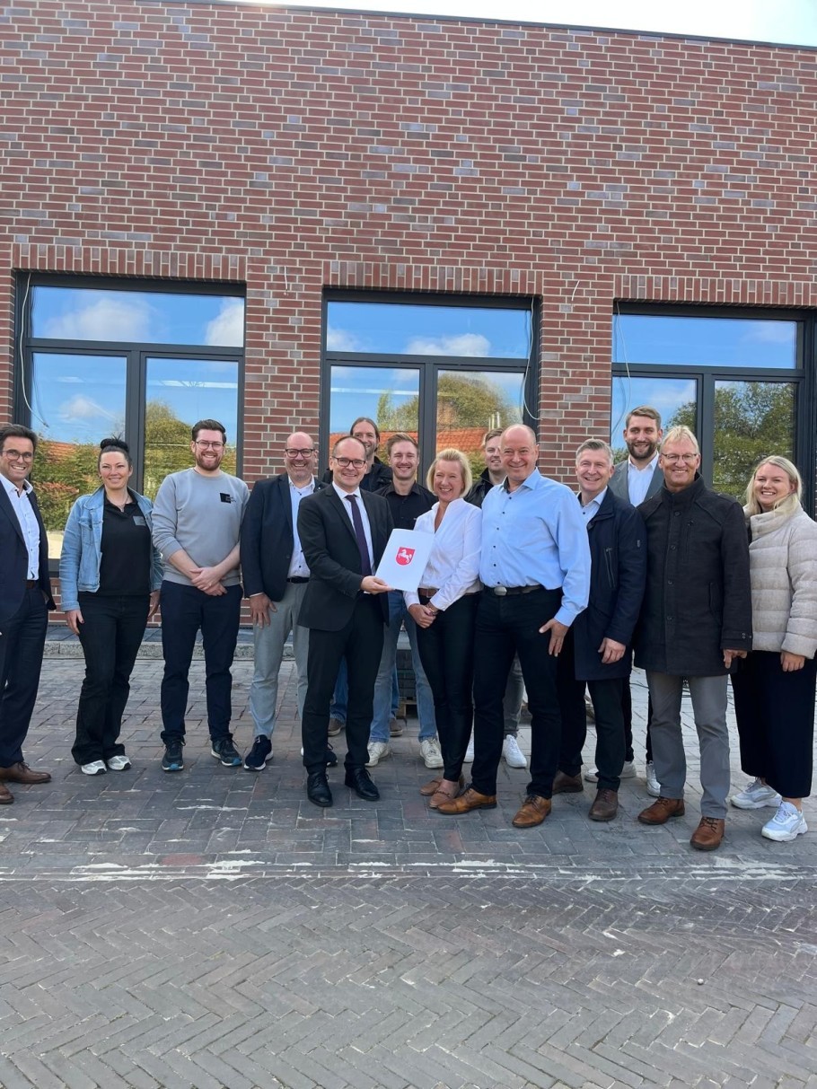 Übergabe Fördermittelbescheid "Zum Deutschen Hause"