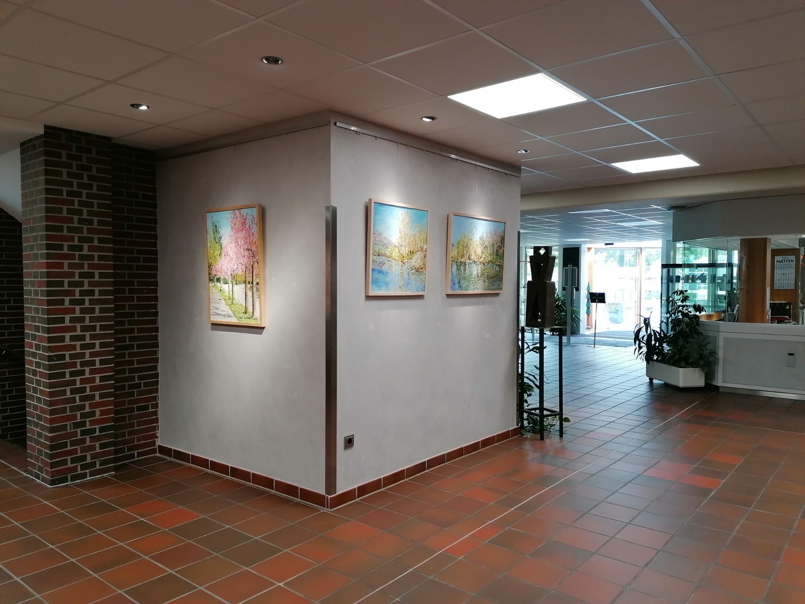Ausstellung von Bildern im Rathaus